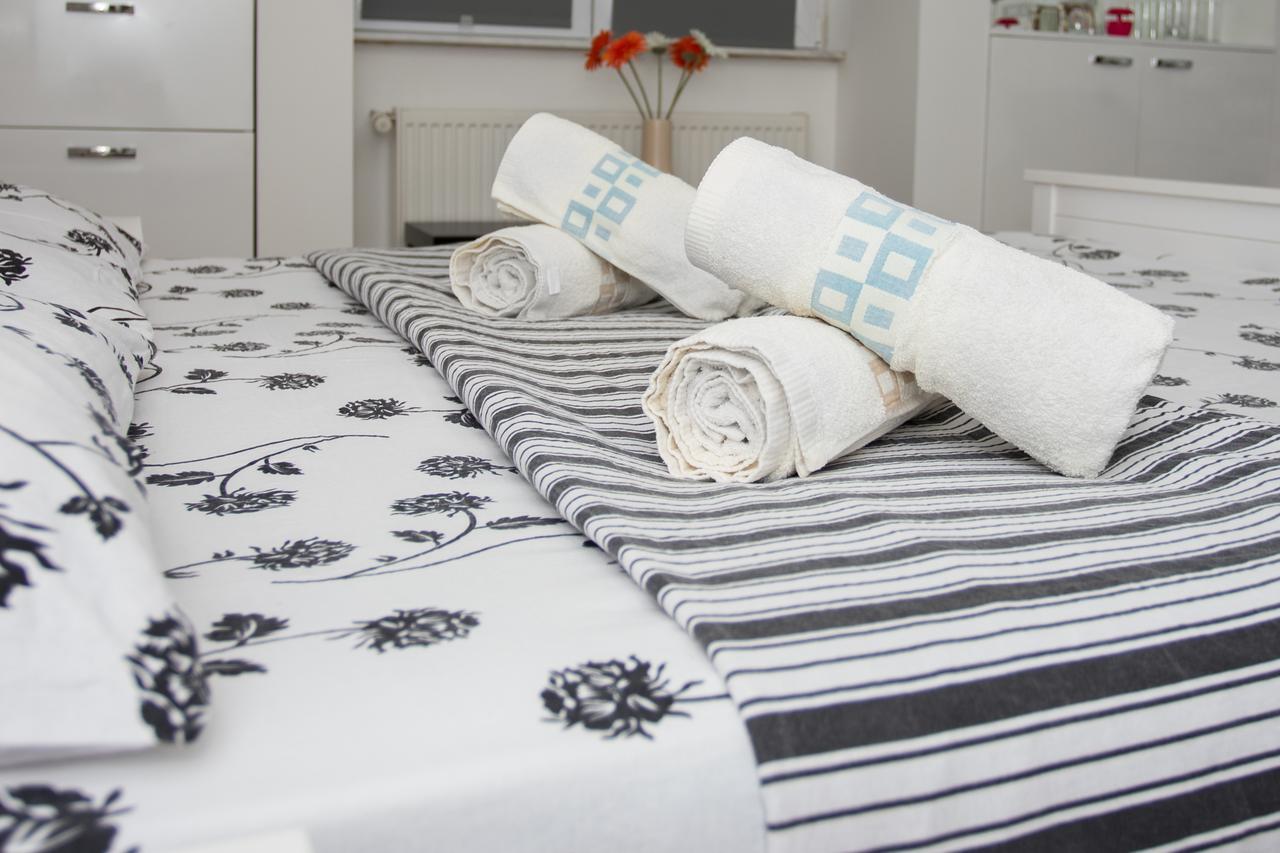 Imperial City Center - 1 Bedroom Apartment Bucarest Extérieur photo
